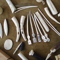 Fine artifacts in bone and deer horn from terramare